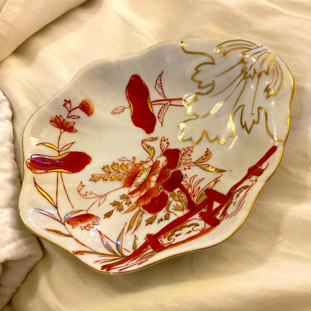 Andrea Sadek numbered G1128 rust red lotus with gold accents decorator dish vtg
